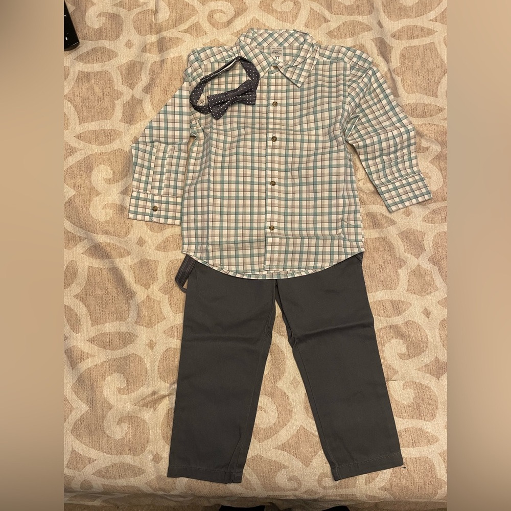 NWOT Simple Joys by Carters 3 piece toddler set